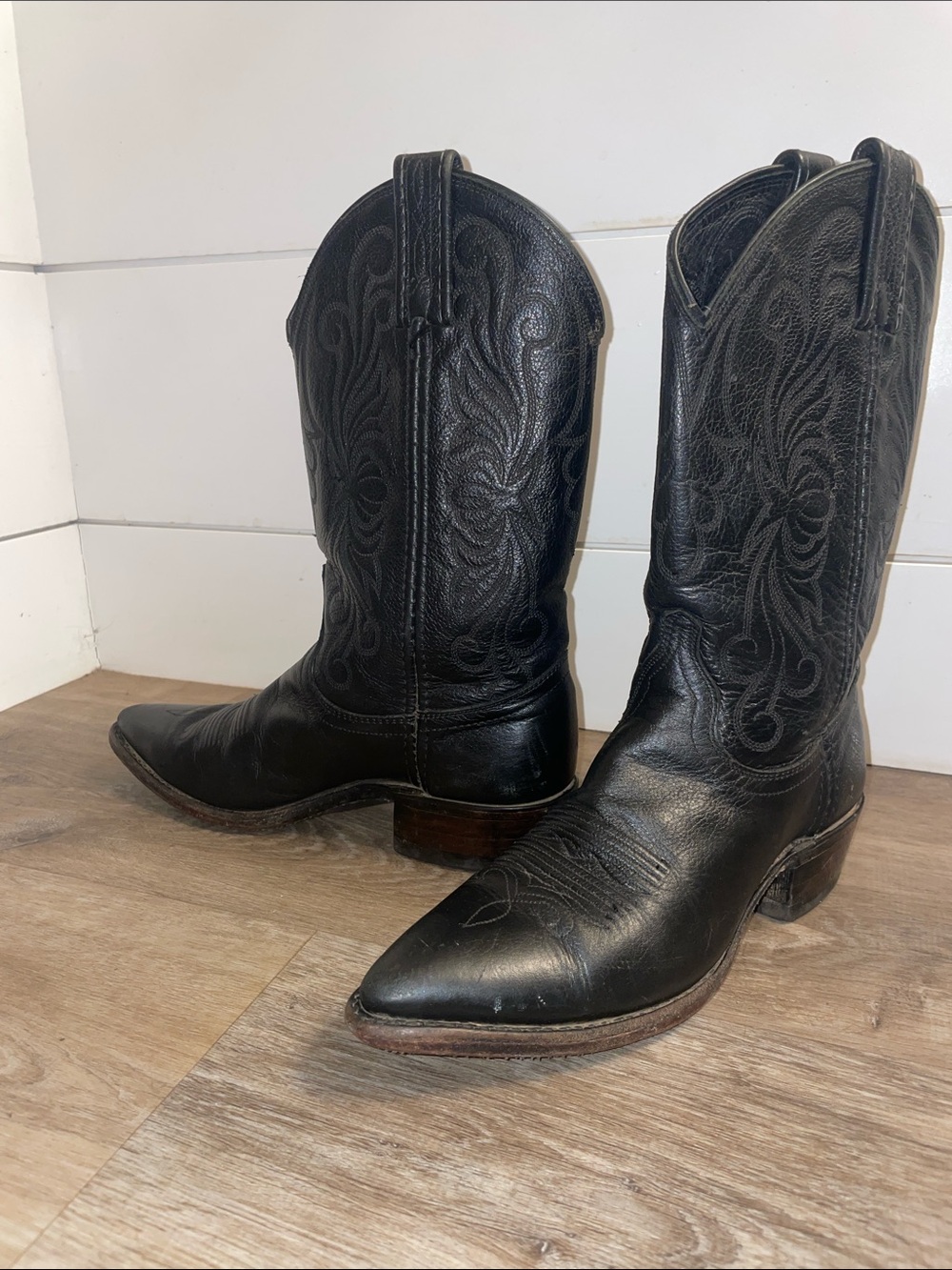 Black Dan Post Embroidered Leather Cowboy Boots 6.5 M